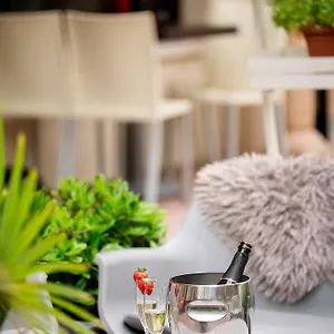 https://la-pergola-bellaria-igea-marina.emilia-romagnahotels.net