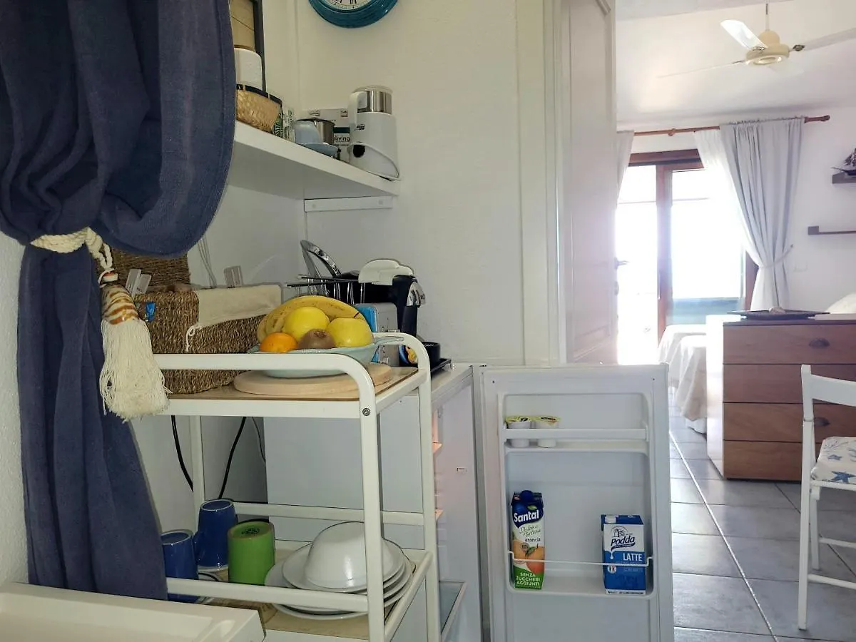 B&B Mistral Santa Teresa Gallura Bed & Breakfast